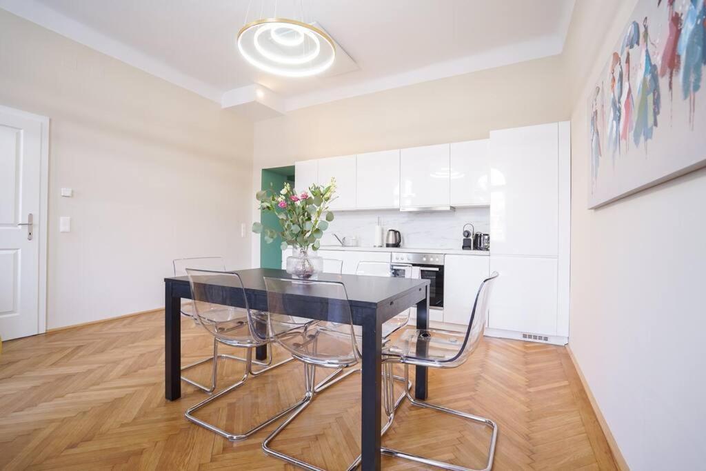 Boutique Suite Near Museum District Vídeň Exteriér fotografie